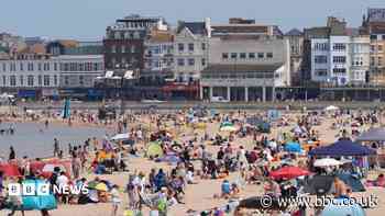 Three airlifted to hospital after sea alert