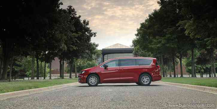 Automakers are entering their decluttering era