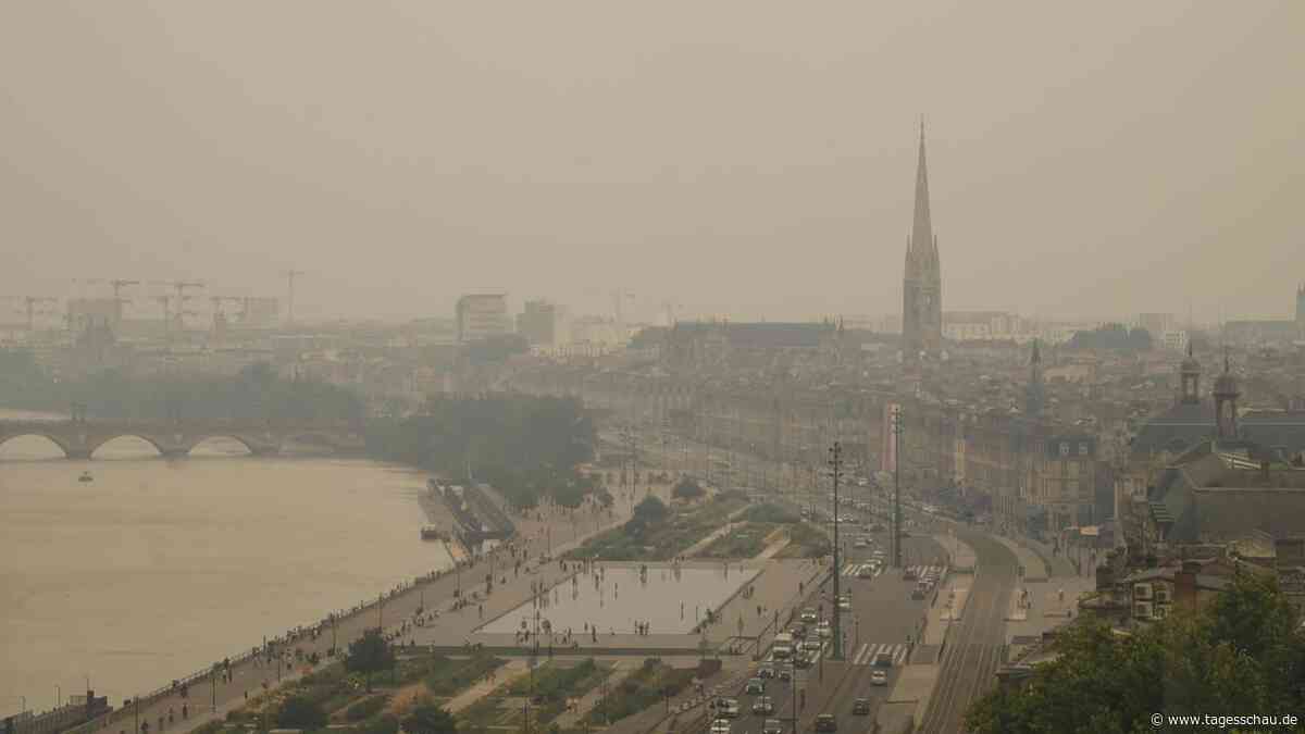 Waldbrände in Frankreich: Dunkle Wolken über Bordeaux