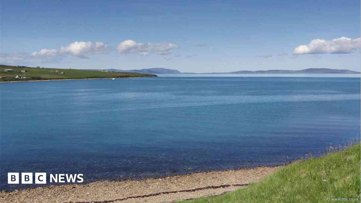 Man dies after falling from boat in Orkney's Scapa Flow