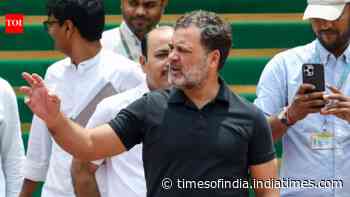 'Pellet guns in Delhi, AK-47s in Bihar': Rahul Gandhi attacks Modi govt over 'jaanleva' system against students