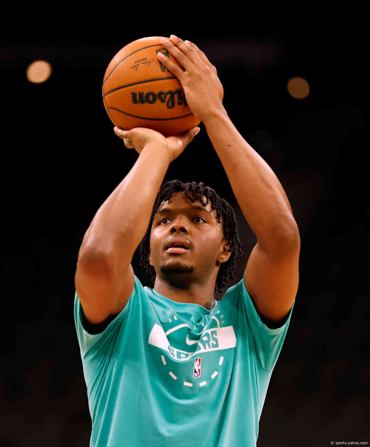 Utah Jazz sign former UNC small forward