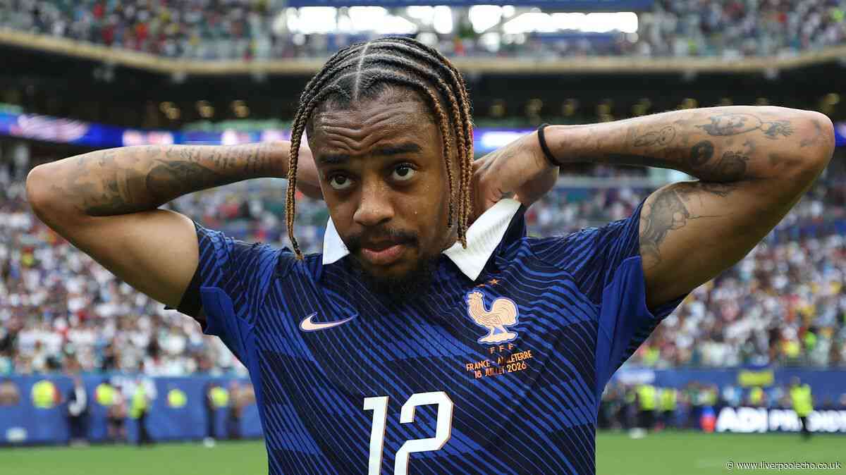 Bradley Barcola 'wants agreement now with Liverpool' who are seeking PSG compromise