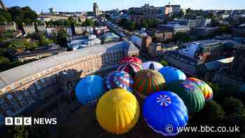 In Pictures: Balloons, festivals and flower shows