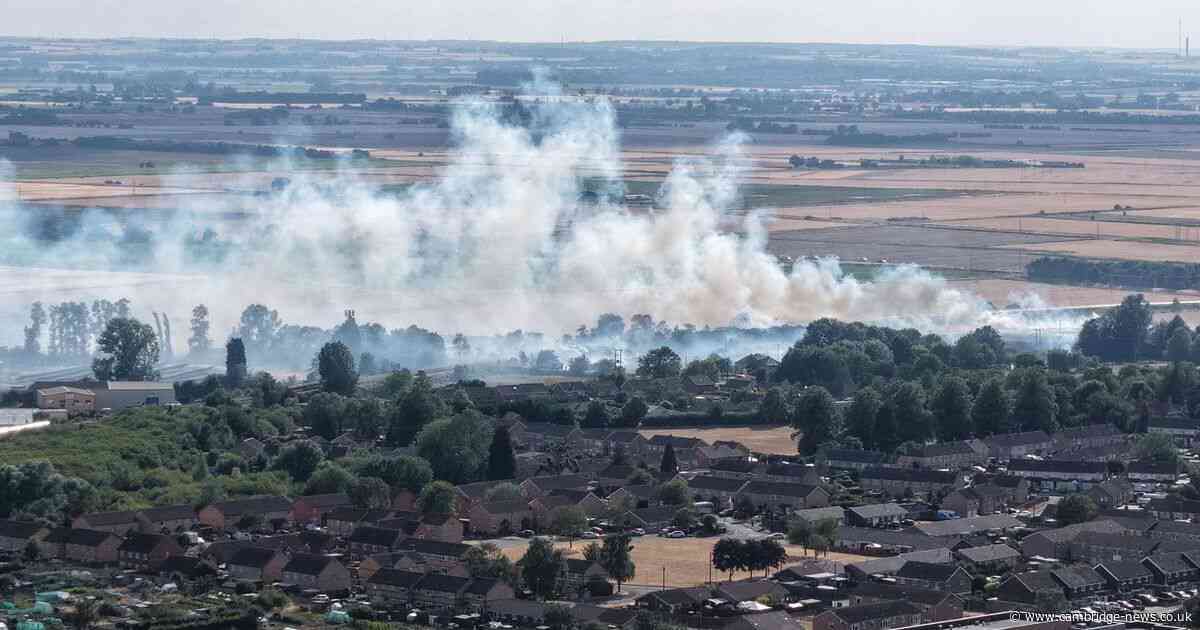 Smoke fills air as large field fire breaks out in Cambridgeshire town