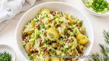 Lauwarmer Kartoffelsalat mit Spitzkohl und Speck schmeckt nach Wohlfühlküche