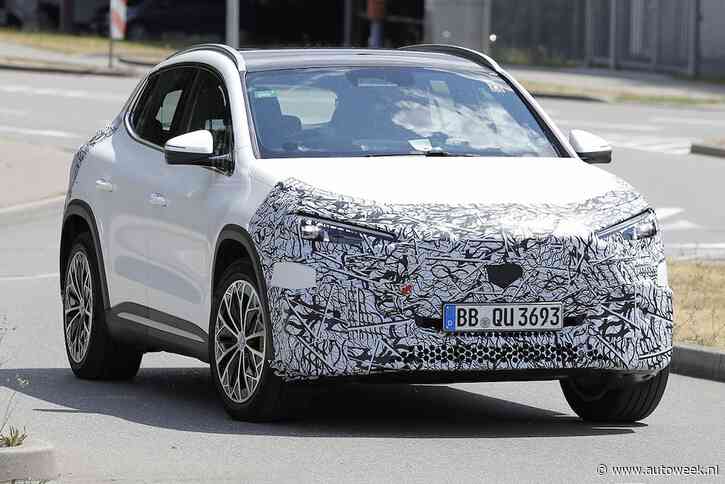 De nieuwe Mercedes-Benz GLA vervangt niet één, maar twee modellen