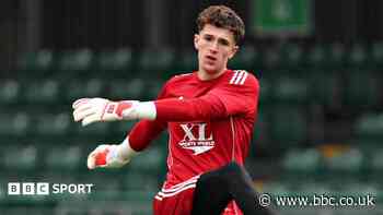 Margetson completes Man Utd move after fee agreed