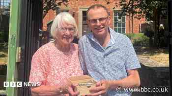 WW2 soldier's cigarette case returned to daughter he never met