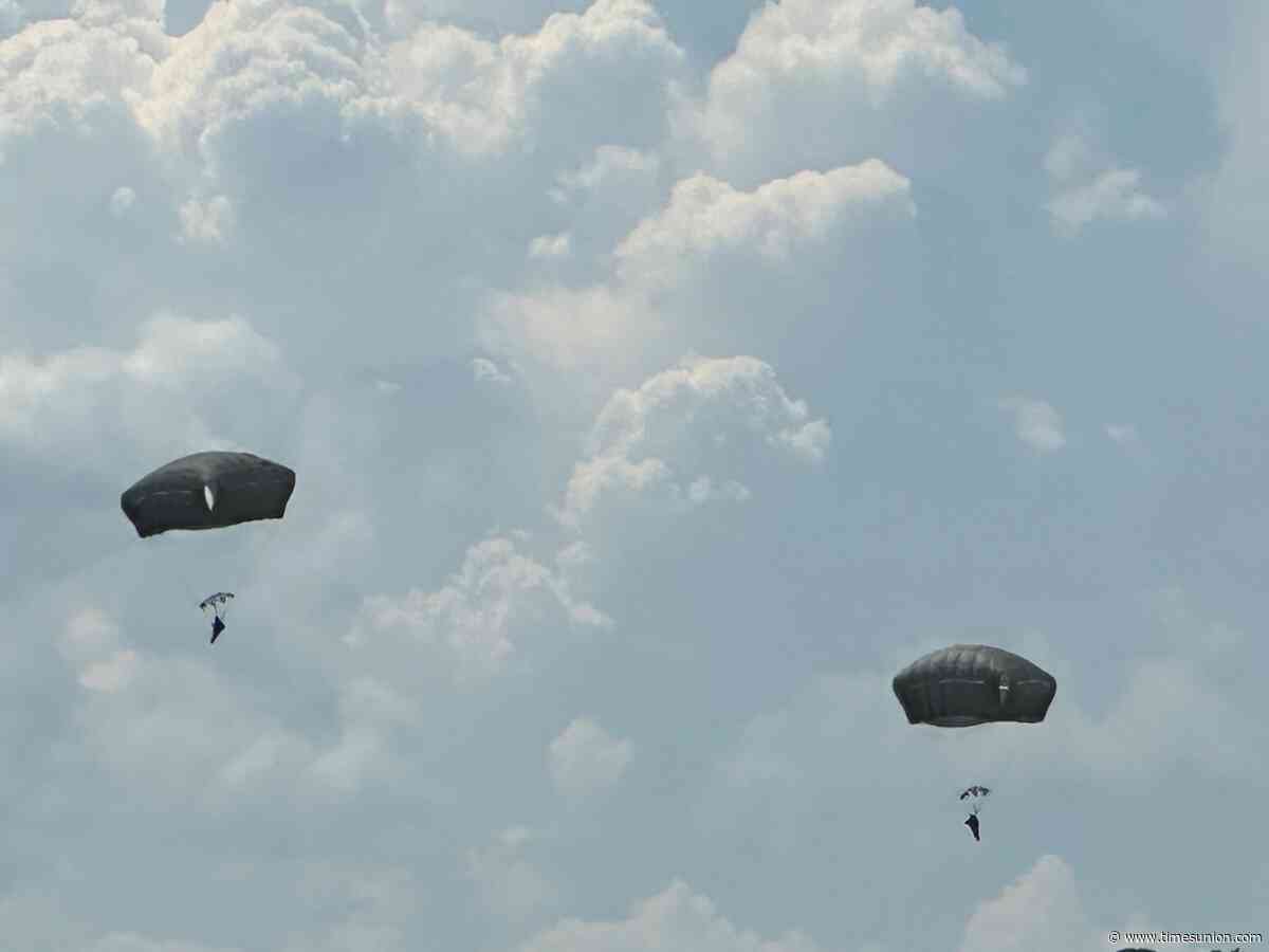 Duty Calls: Local officer cadet earns Army Parachutist Badge