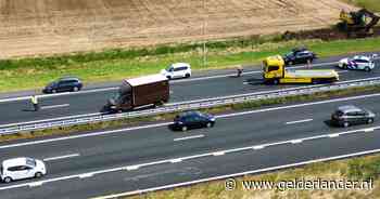 File op A12 bij Duiven na botsing tussen auto en bestelbusje