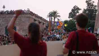 Auf Mallorca protestieren Tausende gegen immer mehr Touristen. Bei Zusammenstössen mit der Polizei kommt es zu Verletzten