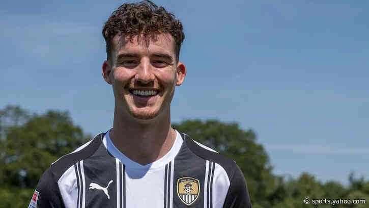 Notts sign Australian forward Smyth from Finland