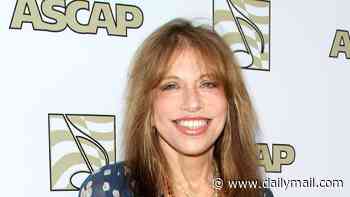 Carly Simon reveals Parkinson's disease and cancer diagnoses after disappearing from the spotlight