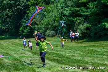 Photos: Kites fill June Farms’ pastures with color at inaugural festival