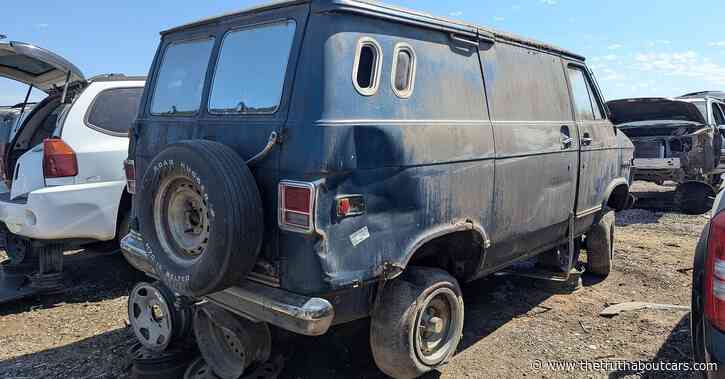 Junkyard Find: 1976 Chevrolet Chevy Van