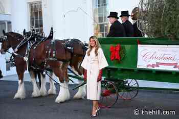 Melania Trump issues call for White House holiday volunteers and performers