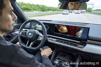 BMW begint met het vertonen van advertenties in auto's