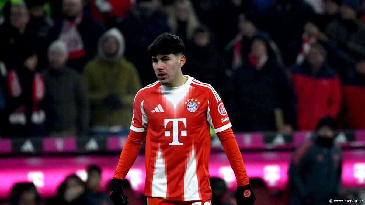 Mittelfeldspieler offenbar ohne Chance beim FC Bayern – steht Abgang bevor?