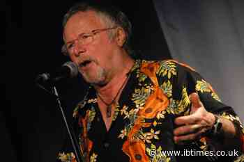 'He Made Everyone Love Nature': Fans Share Heartbreaking Tributes as Bill Oddie Dies Aged 85