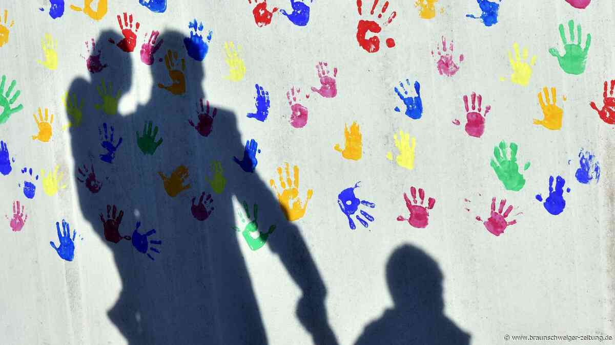 Familie oder Karriere? Eltern stellen Deutschland vernichtendes Zeugnis aus