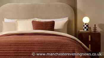 'Huge' £55 bedspread reduced to £22 'adds a luxurious pop of colour to my room'
