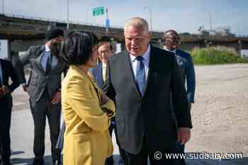 Toronto mayor asks province to return island land after feds block airport expansion