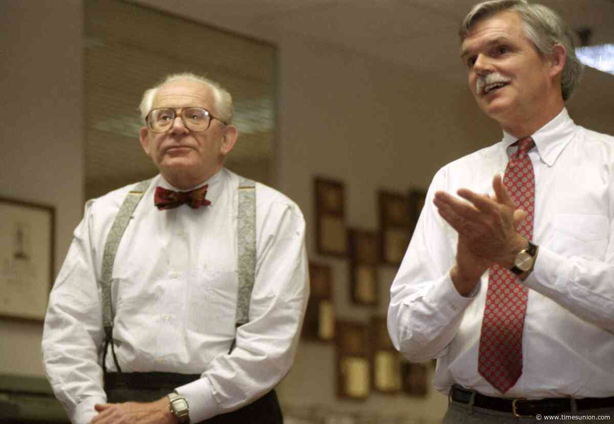 Timothy O. White, former Times Union publisher, dies at 83