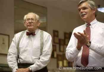 Timothy O. White, former Times Union publisher, dies at 83