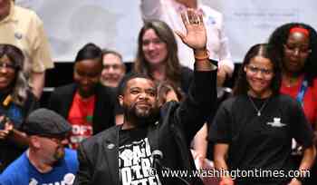 Democratic Party's socialist showdown moves to Detroit