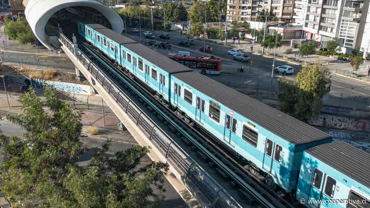 Metro de Santiago opera con servicio parcial en Línea 5 la tarde de este lunes