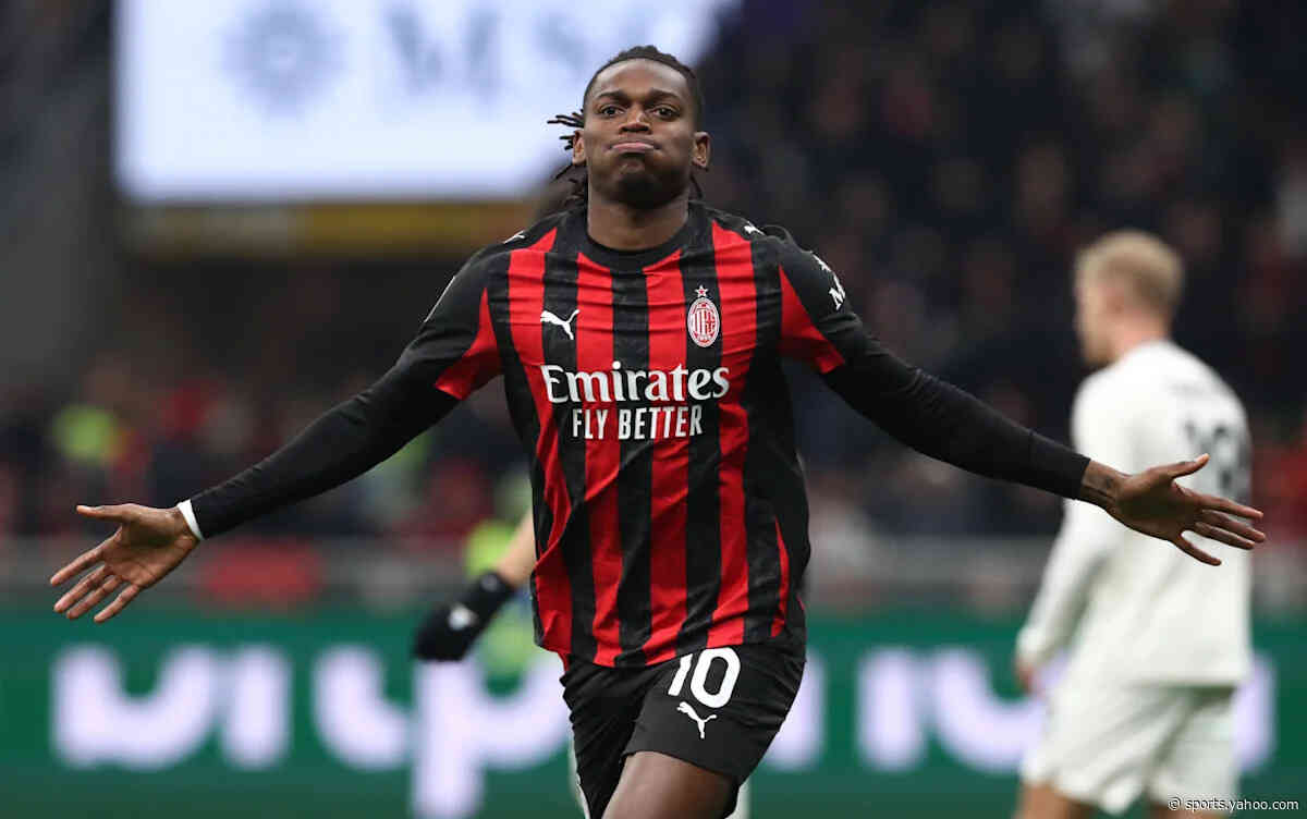 Fenerbahce make first Leao offer to Milan, total €40m plus bonus