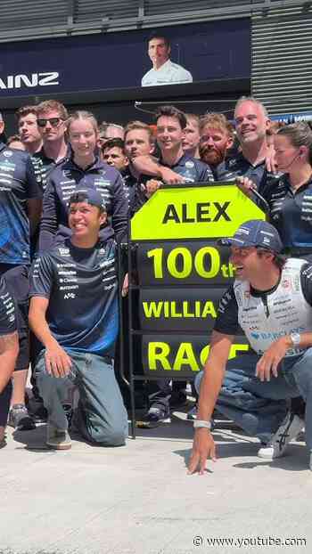 Taking you behind the scenes of that team photo 📸💙 #f1