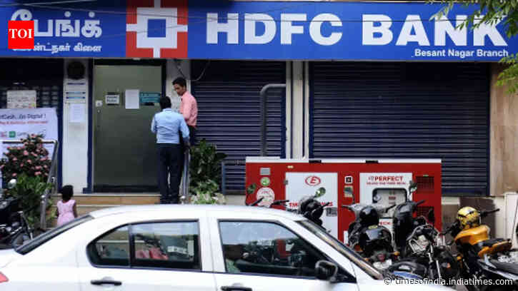 'Extra payout' to Maharashtra PSU: HDFC board slaps Rs 1 lakh fines on MD, CFO