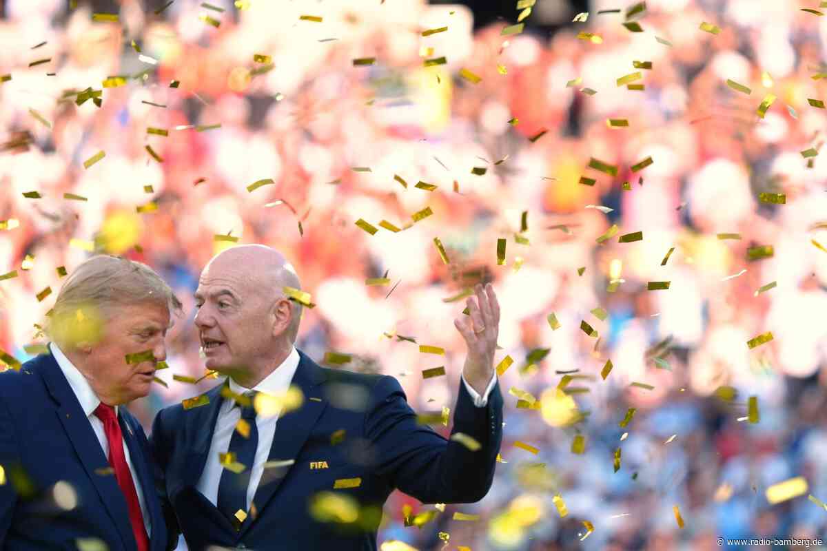 US-Abgeordneter befragt FIFA-Chef zu Kontakten mit Trump