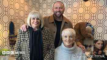 Hairdresser introduces dementia-friendly practices