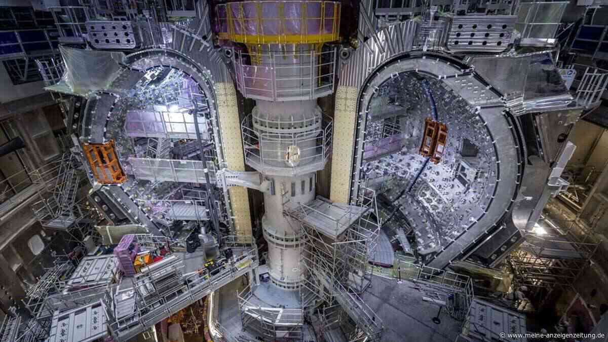 Größter Fusionsreaktor der Welt erhält letztes Modul für 5000-Tonnen-Kammer
