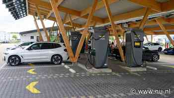 Meer Nederlanders gaan met elektrische auto op vakantie