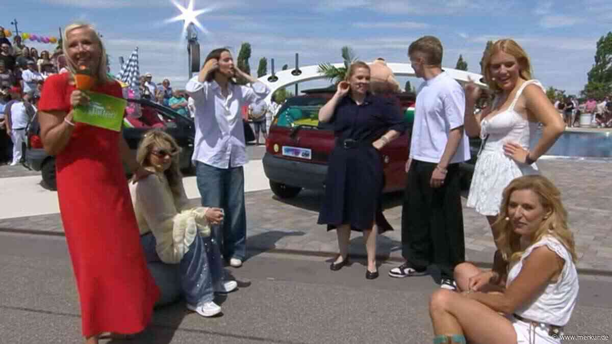 Andrea Kiewel kann sich anzüglichen Kommentar zu Stefanie Hertel im „ZDF-Fernsehgarten“ nicht verkneifen