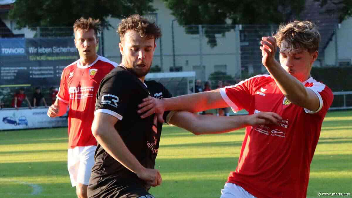 VfB Hallbergmoos erwägt Zwei-Stürmer-System gegen FC Schwabing