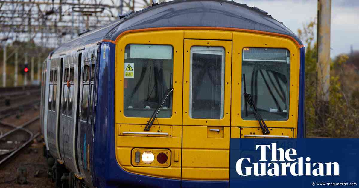 Train drivers in Great Britain consider strike action over lack of toilets