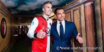 Van Bronckhorst vertelt over gesprek met voorganger Van Persie: 'Ging daarover'