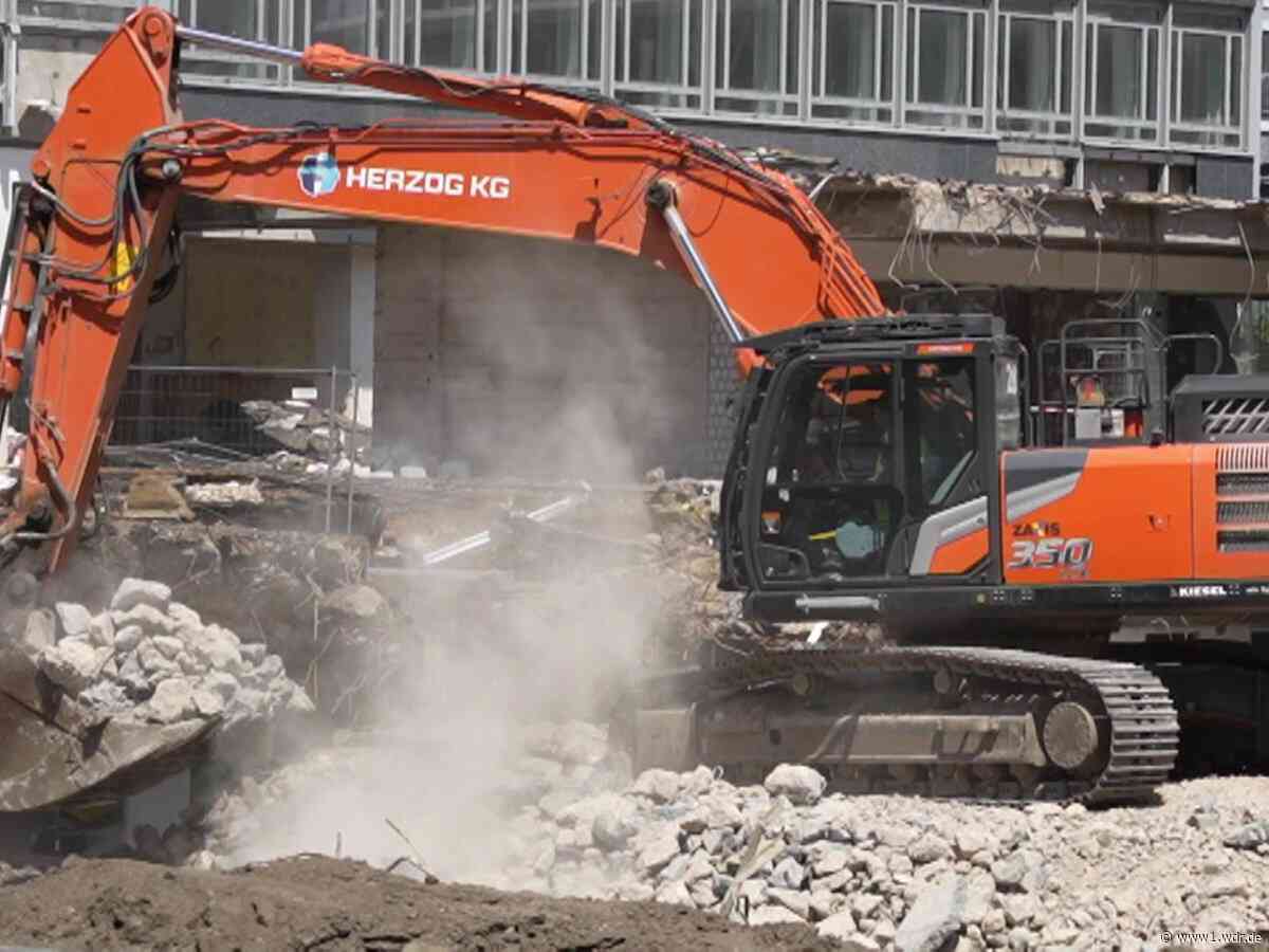Düsseldorfer Bürger wegen Abriss verärgert