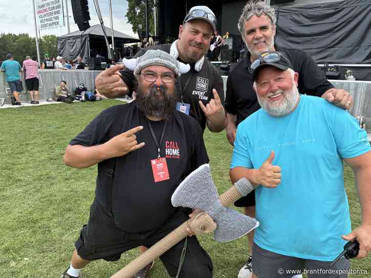 'Super Fan Frank' rocks out at CallHome Music Festival in Brantford