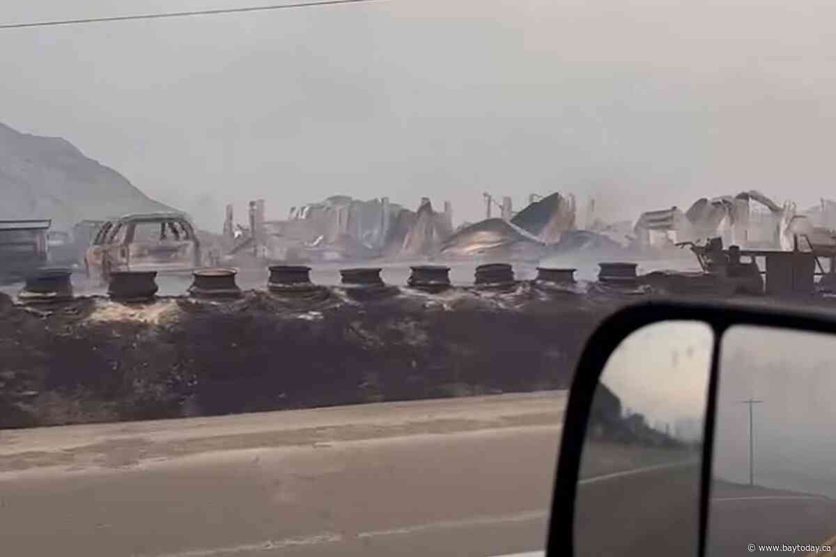 Mayor of Clinton, B.C., says crew assessing damage in community after wildfire