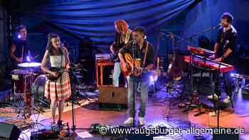 Mondreisen und Irish Folk im Landsberger Theatergarten
