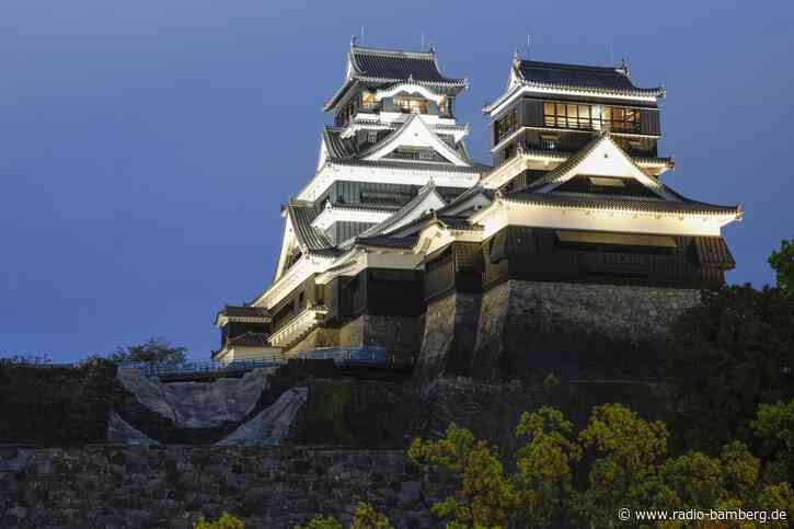 Berichte über Verletzte bei Erdbeben in Japan