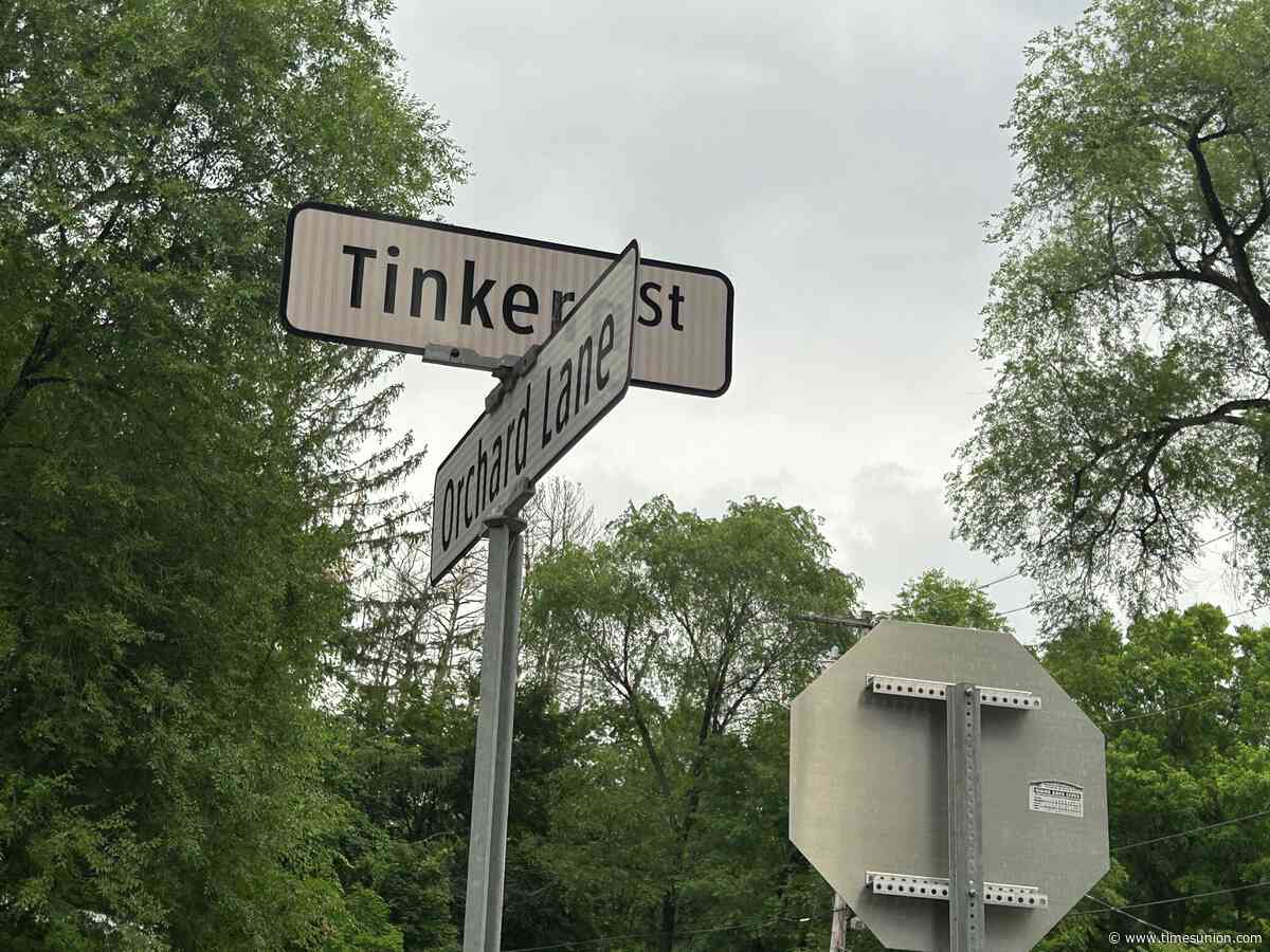Woodstock businesses worry $25 million Tinker Street project will hurt summer trade