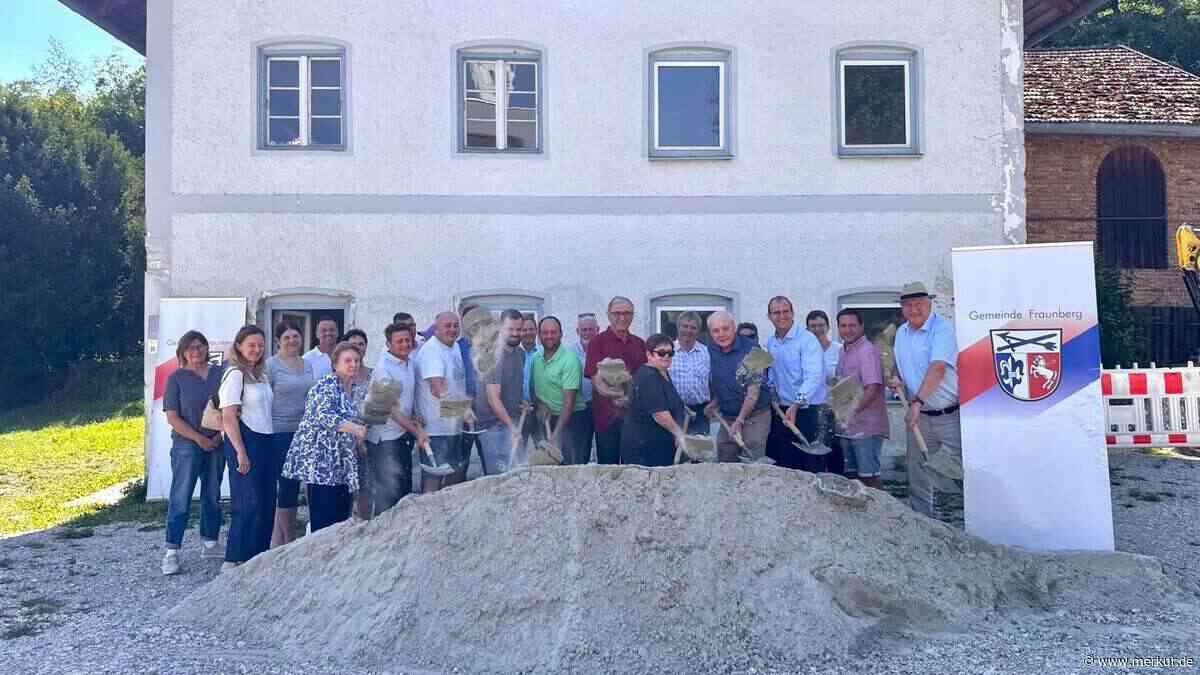 Jagahaus in Fraunberg: Spatenstich für Sanierung bis Sommer 2027