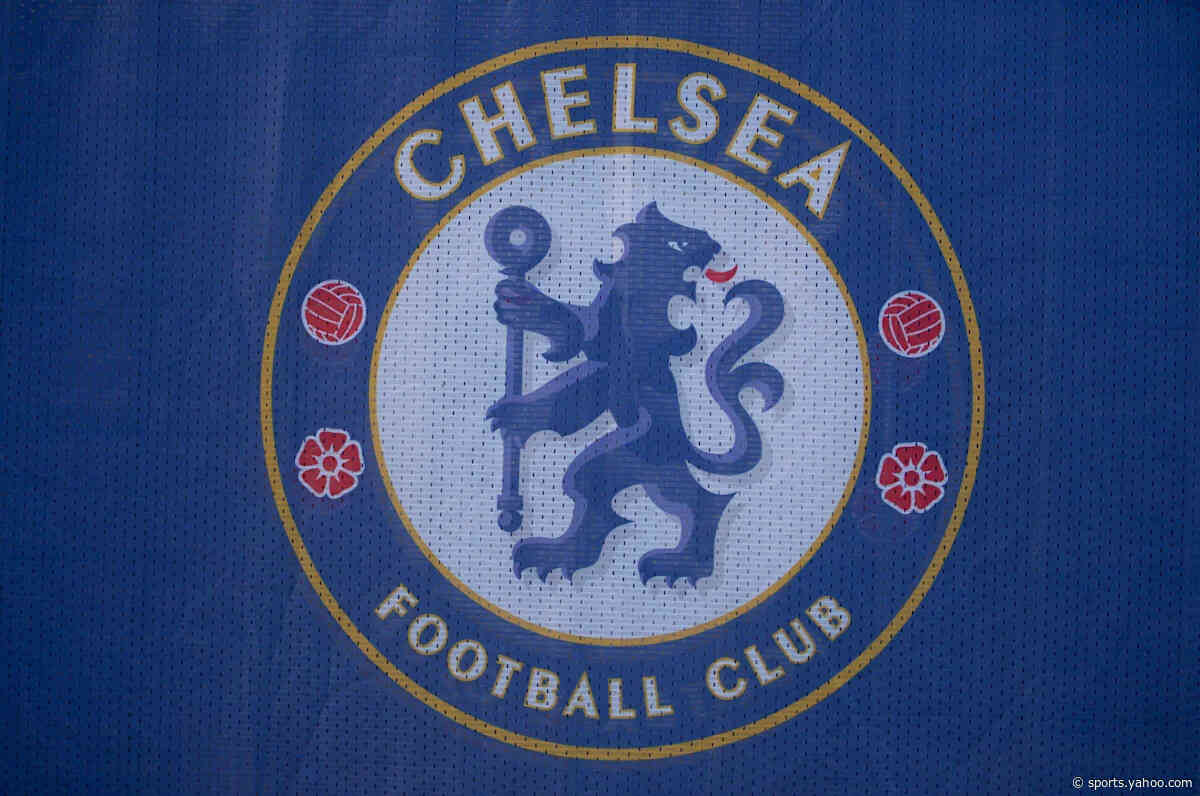 Report: Chelsea are in the race to sign Barcelona defender